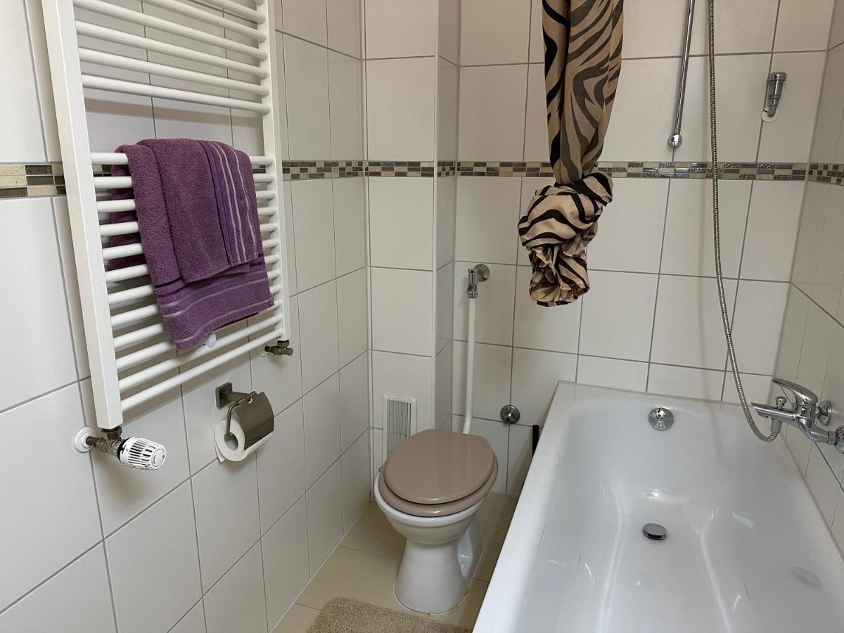 Kleine Oase In Essen-Sued Apartment ภายนอก รูปภาพ